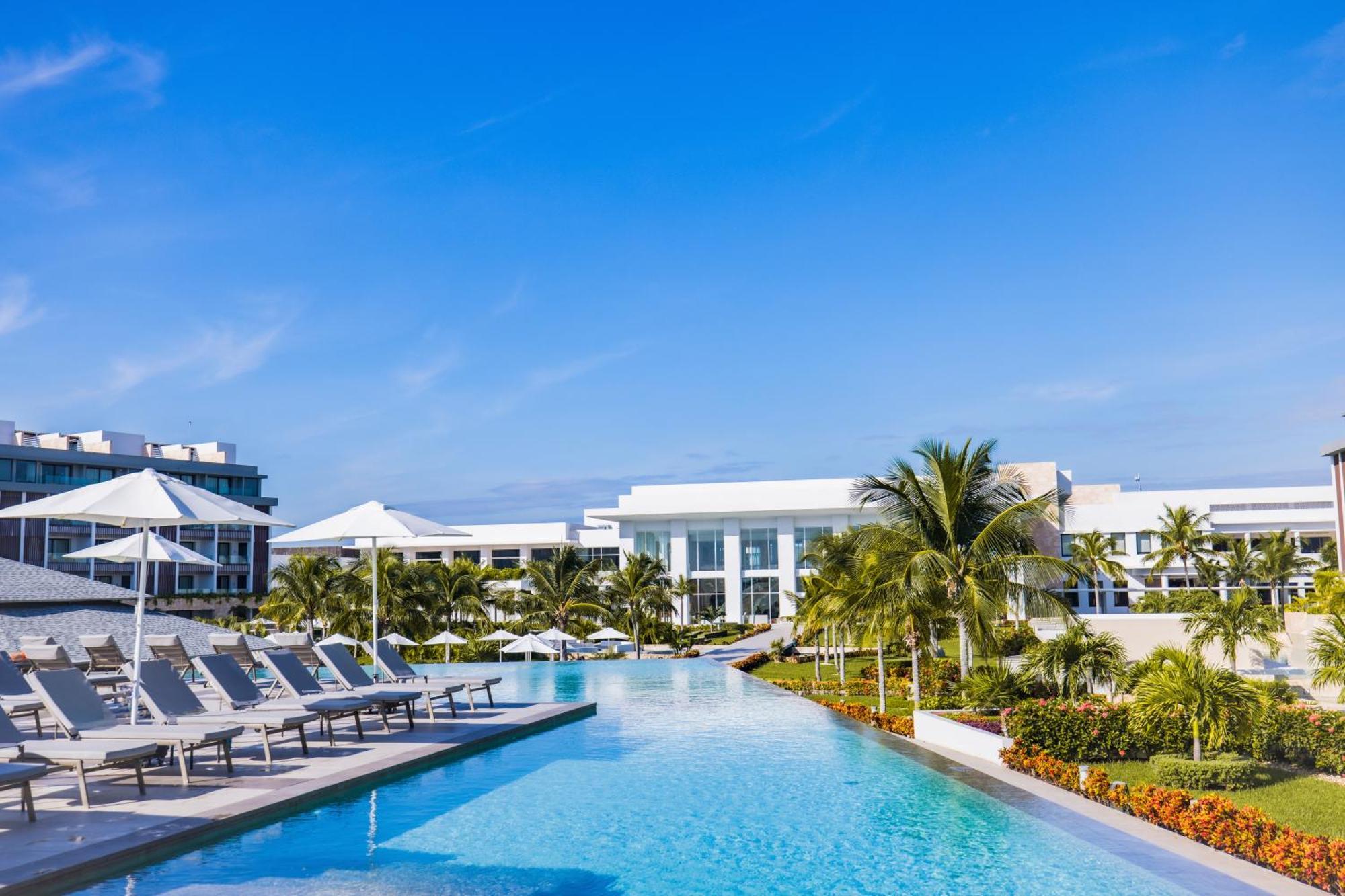 Majestic Elegance Costa Mujeres (Adults Only) Hotel Cancun Exterior photo The Fives Beach Hotel & Residences
